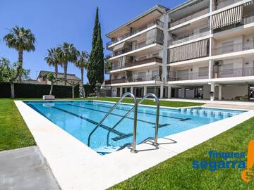 Location Appartement à Roda de Berà,Apartamento de 2 dormitorios con zona comunitaria con piscina y parking ES-320-12 N°994568