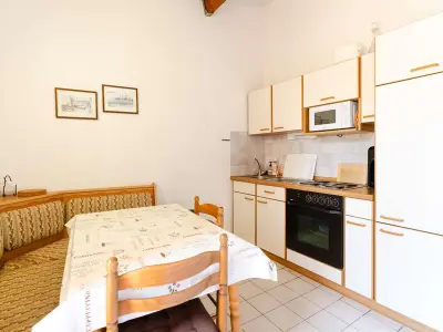 Villa à Narbonne, Pavillon pour 6, proche plage, avec terrasse, parking et animaux acceptés - L994709