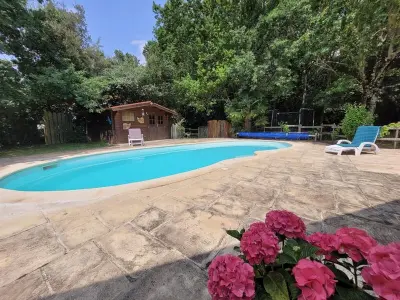 Maison à Saint Jean de Monts, Maison 3* avec piscine privée et Wi-Fi à Saint-Jean-de-Monts - N°994729