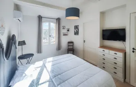 Location Maison 4 personnes à Saint Laurent de la Ca - Photo 5