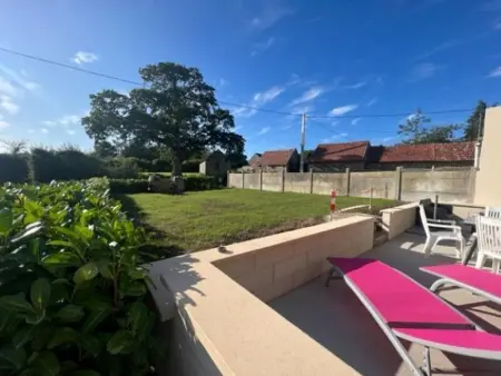 Charmante maison rénovée avec jardin, Gite 4 personnes à Besneville - Photo 14