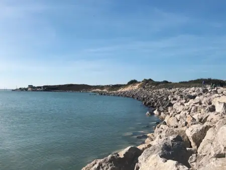 Maison Rénovée Proche Plage et Commerces – Idéale Familles ! - Photo 12