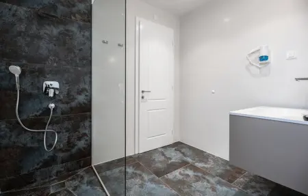 Location Maison 8 personnes à Novalja - Photo 24