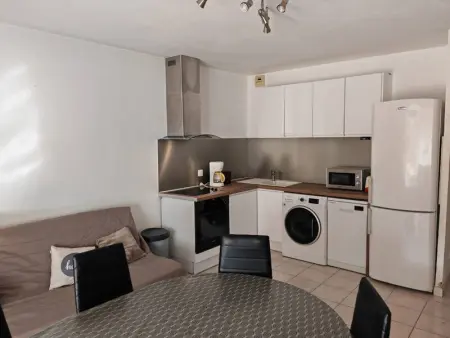 Appartement à Canet Plage, Appartement 3P face à la plage avec balcon, clim et parking, Canet Sud - 6 pers - L995346