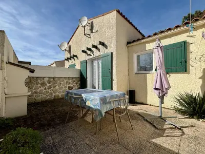 Maison à Saint Georges d'Oléron, Maison Familiale à 2 Pas de la Plage et Forêt, 3 Pièces, 5 Couchages - St-Georges-d'Oléron - L995611