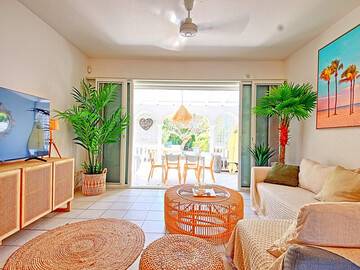 Location Wohnung in Saint Martin ,Villa Rainbow : Évasion de Rêve à la Baie Orientale avec Piscine et Plage à Proximité FR-1-734-57 N°995628