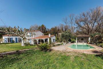 Location Maison à Villecroze,Villa Triptyque - Avec piscine et grand jardin 1167509 N°996297
