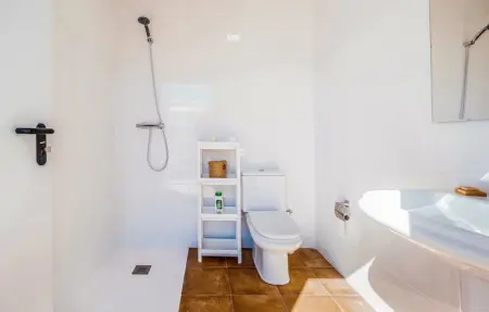 Location Maison 6 personnes à Pontons - Photo 20