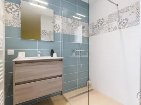 Maison lumineuse et moderne avec jardin clos proche plage - Photo 8