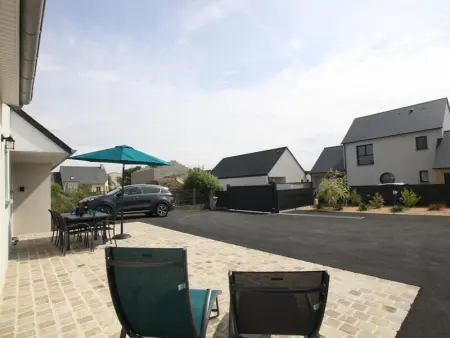 Maison lumineuse et moderne avec jardin clos proche plage - Photo 17