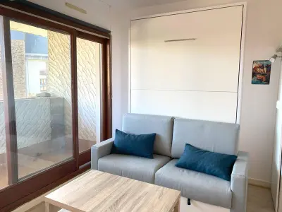 Appartement à Perros Guirec, Appartement calme avec balcon, parking, près du port de Perros-Guirec - L996523