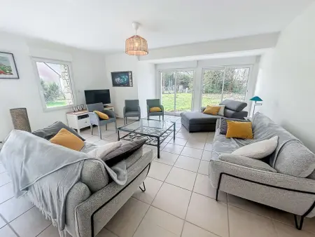 Grande maison près plage Carolles, 5 chambres, jardin, parking, wifi gratuit – 10 pers. - Photo 1