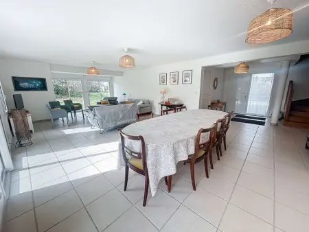 Grande maison près plage Carolles, 5 chambres, jardin, parking, wifi gratuit – 10 pers. - Photo 7