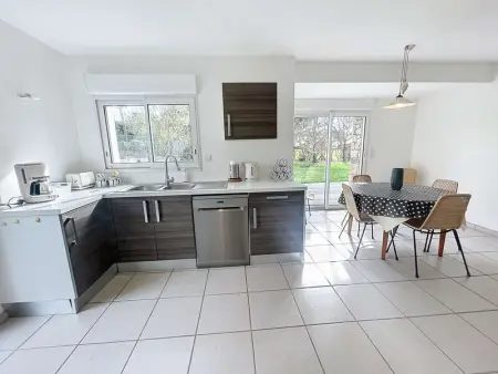 Grande maison près plage Carolles, 5 chambres, jardin, parking, wifi gratuit – 10 pers. - Photo 14