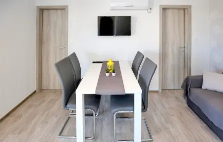 Location Maison 6 personnes à Murter - Photo 2