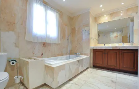 Location Maison 12 personnes à Mougins - Photo 24