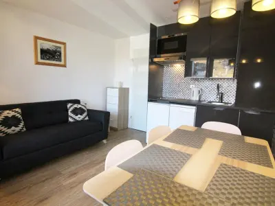 Appartement à Huez, Appartement cosy avec balcon, piscine et sauna - Idéalement situé près des pistes - L'Alpe d'Huez - L997206