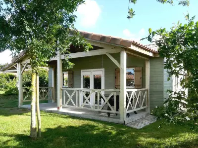 Chalet à La Chapelle Hermier, Chalet familial au calme avec piscine près du lac du Jaunay, proche plages et activités. - L997298