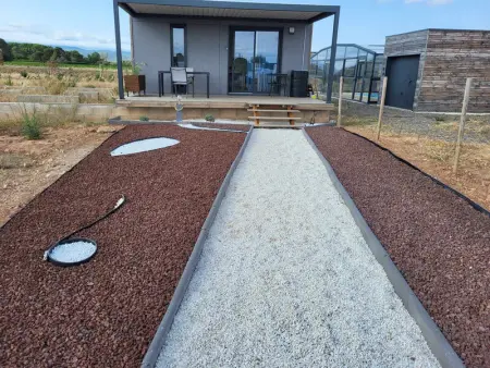 Charmant Chalet 2 Chambres avec Terrasse à 100m du Lac de Jouarres, Piscine Chauffée, Climatisation - Photo 3