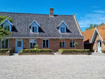 Gîte in Oudezeele,Gîte de charme pour 15 pers avec grand jardin, barbecue, et activités familiales en pleine nature FR-1-510-14 N°997670