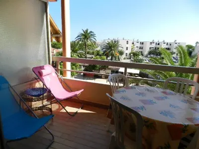 Appartement à Bormes les Mimosas, Appartement cocooning 4 pers, accès plage et commerces, parking privé, ménage inclus - L997815