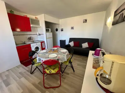 Appartement à Narbonne, Appartement T2 à 25m de la plage avec loggia et clim - L997866