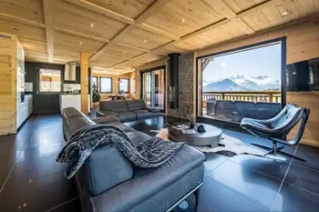 Chalet à La Toussuire, Chalet sur les pistes avec piscine et home cinéma 865742 N°997872