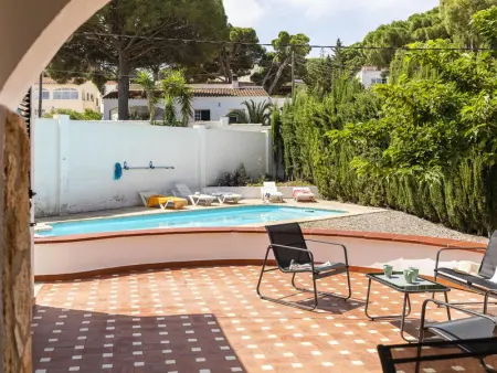 Maison à L'Escala, Maison avec Piscine Privée, Jardin, 250m Plage, pour 6 Pers. à Torroella de Montgrí - L997959