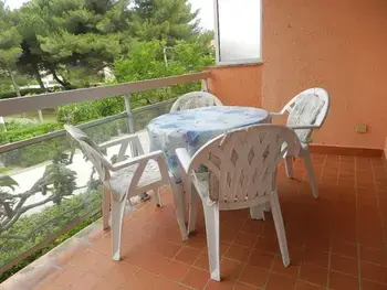 Appartement à Bormes les Mimosas, Appartement T2 proche plage et commerces, 4 couchages, Bormes-les-Mimosas - L998038