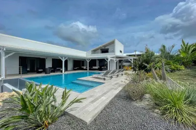 Villa à Saint François, Villa proche plage et bourg de St Francois - N°998149