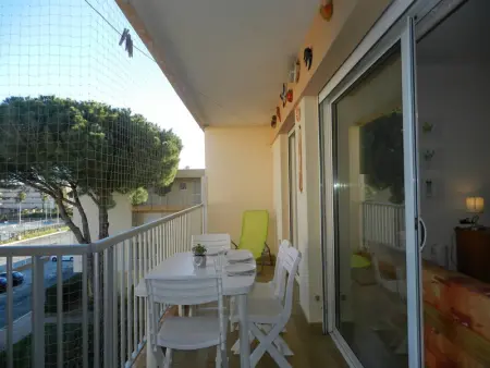 Appartement à Le Lavandou, Appartement 2 pièces cabine avec piscine, tennis, proche plage et marché - 4 couchages, Le Lavandou - L998222