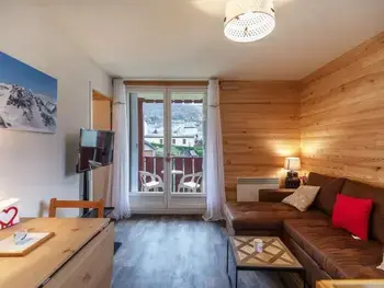 Wohnung in Esquièze Sère,Charmant T2 cabine 3 pers, balcon, parking privé, Luz-Saint-Sauveur FR-1-402-139 N°998531