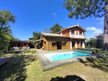 Location Villa à Lège Cap Ferret,Magnifique villa en bois avec piscine FR-1-736-40 N°999142