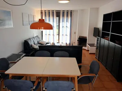 Appartement à L'Escala, Penthouse familial à L'Escala: 200m plage, piscine, terrasse, WiFi, clim disponible - L999365