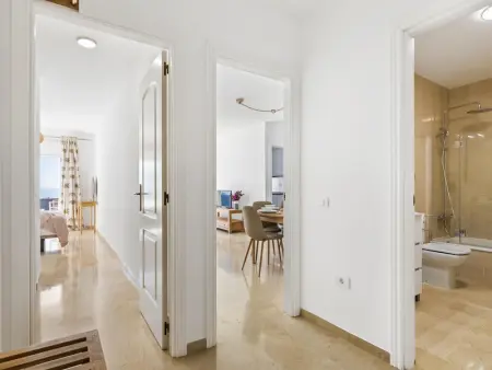 Appartement renové moderne Playa La Nea avec parking gratuit, à quelques pas de la plage - Photo 24