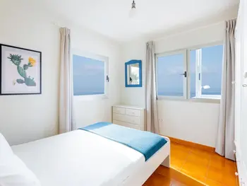 Wohnung in Bajamar,Appartement familial à Bajamar avec Wi-Fi et balcon, proche plage ES-324-26 N°999379