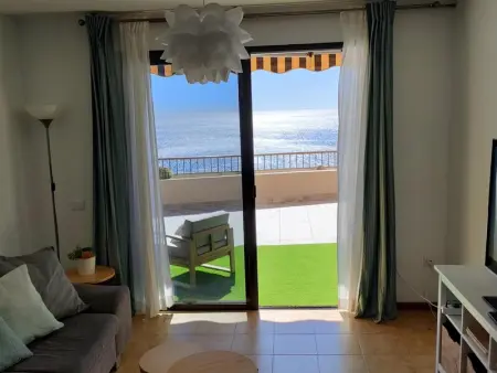 Appartement spacieux avec Wi-Fi, parking gratuit près de la plage - Photo 1