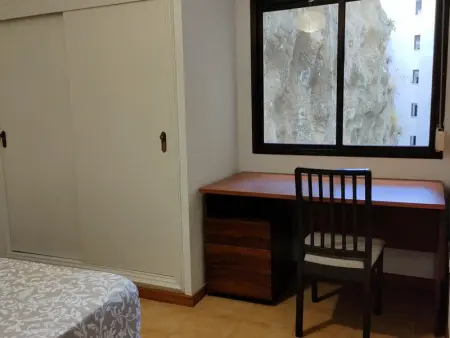 Appartement spacieux avec Wi-Fi, parking gratuit près de la plage - Photo 18