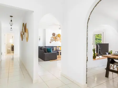 Villa familiale avec piscine privée - Radazul, Villa 6 personnes à Radazul - Photo 6