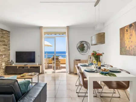 Triplex en bord de mer avec piscine, parking et terrasses à Radazul - Photo 8