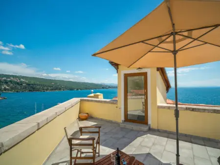 Villa à Opatija Volosko, Lara - L640523