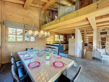 Chalet a Combloux,Superbe chalet au calme avec jardin, garage et Wifi FR-1-560-130 N°999514