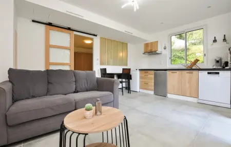 Location Appartement 2 personnes à Biot - Photo 2