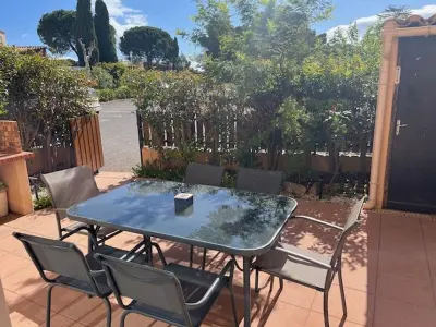 Maison à Cap d'Agde, Appartement climatisé avec piscine proche plage, commerces et golf - 6 pers - L999678