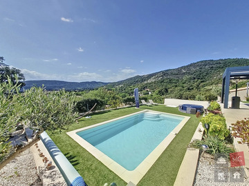 Location Villa à Plan de la Tour,VILLA ALICE avec piscine et vue magnifique 1209155 N°999847