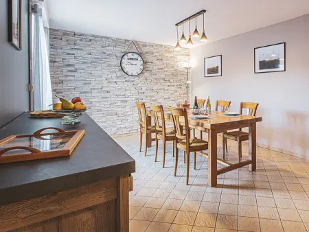 Charmante Maison Familiale au Cœur des Vignobles avec Terrasse, Proche des Châteaux et ZooParc de Beauval - Photo 2