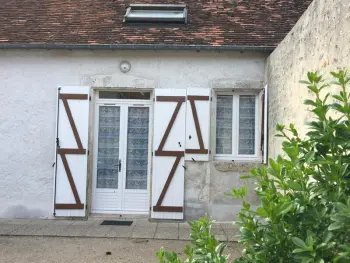 Gite à Chailles,Maison cosy proche de Blois avec cheminée, cour fermée, animaux acceptés et activités variées à proximité FR-1-491-351 N°999918