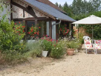 Gite à Cheverny,Gîte rustique à Cheverny: nature, tennis, animaux bienvenus, pêche et châteaux de la Loire à proximité FR-1-491-366 N°999933