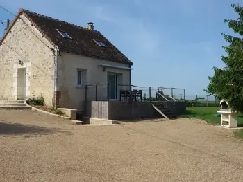 Casa rural en Houssay,Charmant gîte restauré, idéal famille, entre Vendôme et Lavardin, avec cheminée, jardin, et jeux enfants FR-1-491-374 N°999941