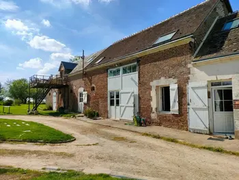 Casa rural en Prunay Cassereau,Gîte de charme avec piscine, terrasse et jardin dans la vallée du Loir FR-1-491-381 N°999948